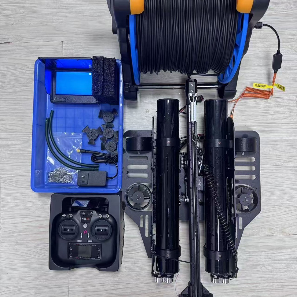 روبوت كاشف الأسماك مع رؤية ليل - مراجعة Fish Finder وسعره